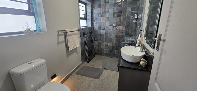 3 Bedroom Property for Sale in Outeniqua Strand Western Cape